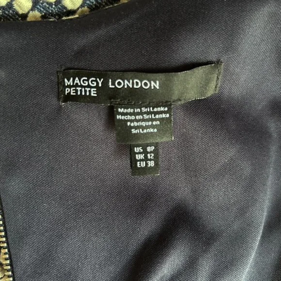 MAGGY LONDON Flower Bud Jacquard Dress - UEC - Picture 9 of 9